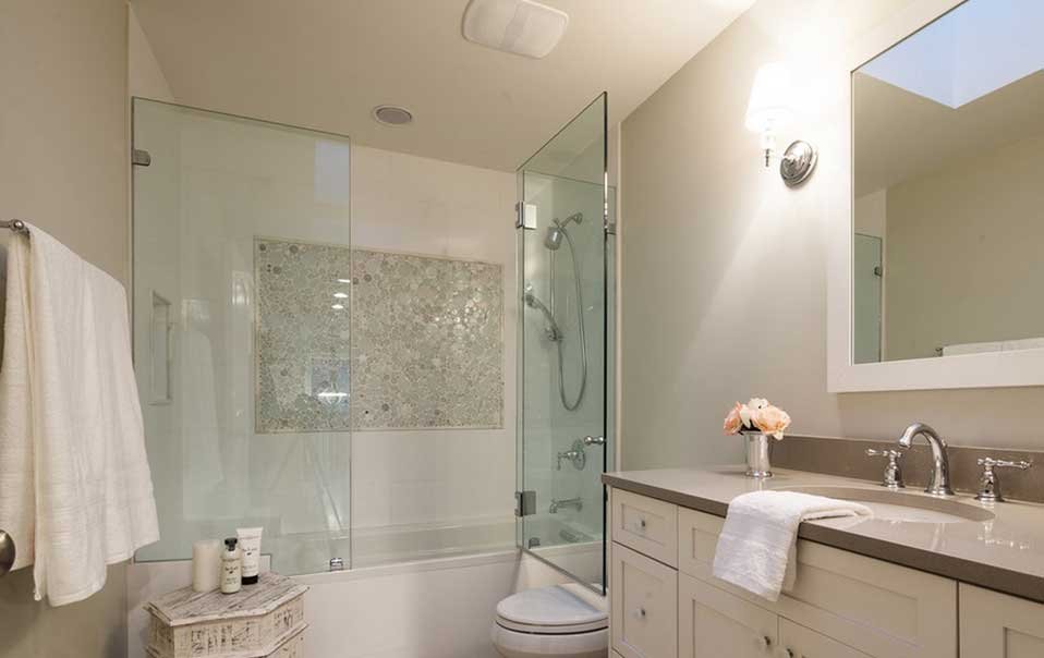 Vitro prides itself in helping clients bring even the most intricate glass designs to life while keeping your projects on time and on budget. Our tradition of quality and reliability starts with our methodical approach to glass work, scheduling, planning and installation.