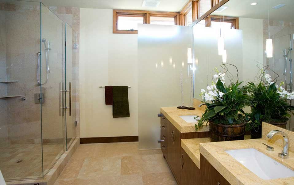 Vitro prides itself in helping clients bring even the most intricate glass designs to life while keeping your projects on time and on budget. Our tradition of quality and reliability starts with our methodical approach to glass work, scheduling, planning and installation.